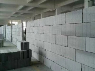 中墙蒸压粉煤灰砂加气混凝土应力应变全曲线及其砌块砌体力学性能试验研究